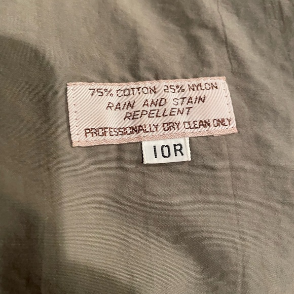 Vintage Austin Reed Olive Trench Coat - Picture 5 of 7